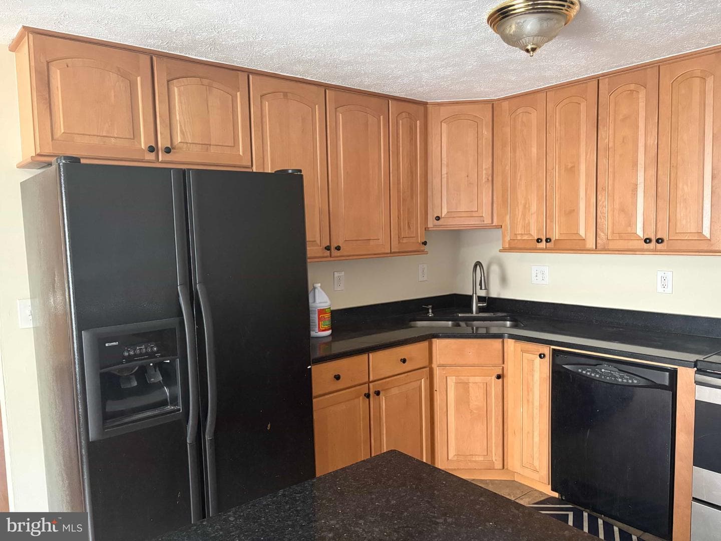 1450 Gesna Drive photo 6