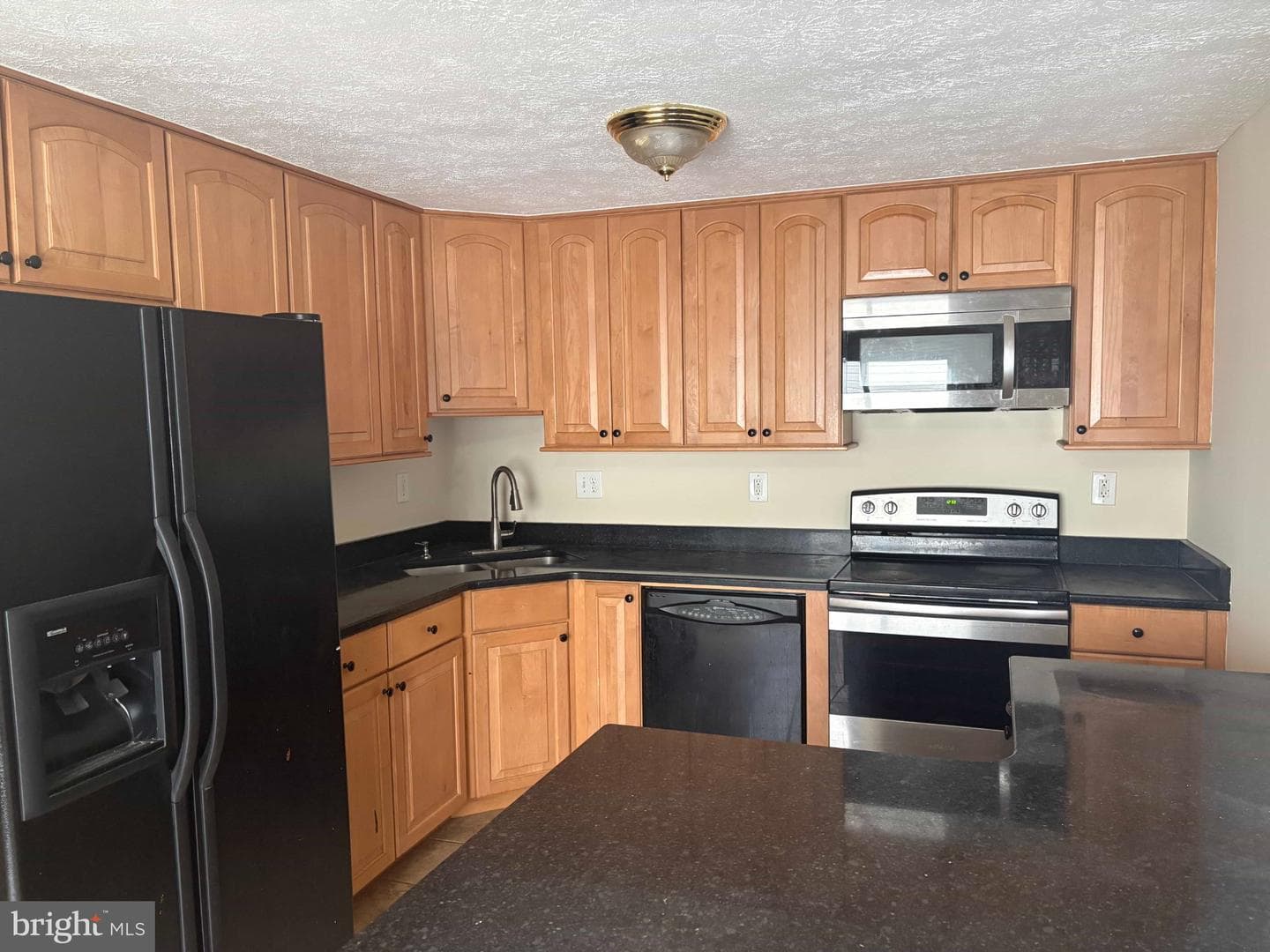 1450 Gesna Drive photo 7