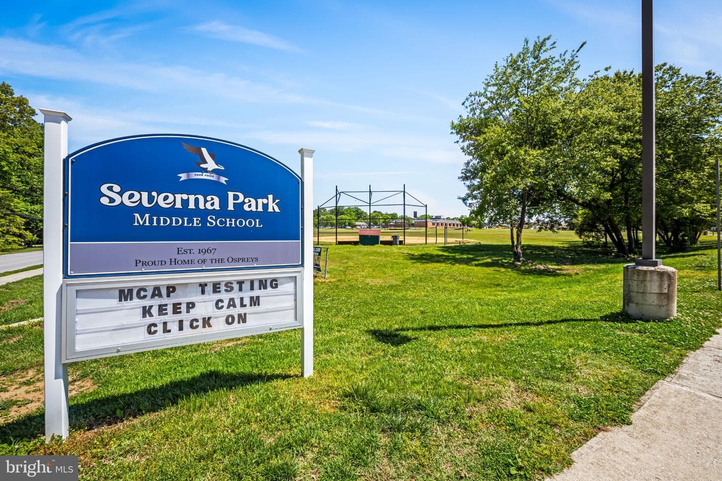 467 Yorkshire Drive photo 45