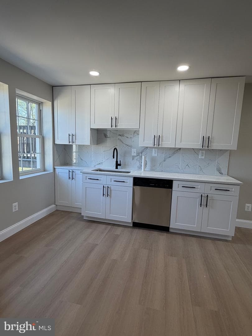 212 W Riverview Road photo 4