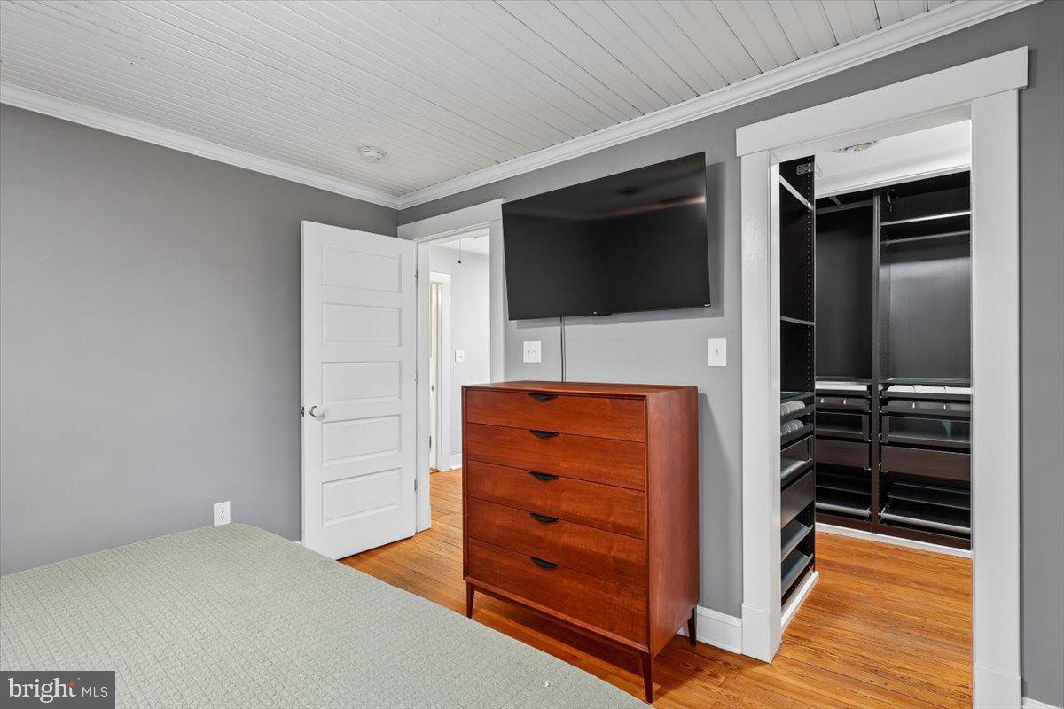 12 Linden Avenue photo 28