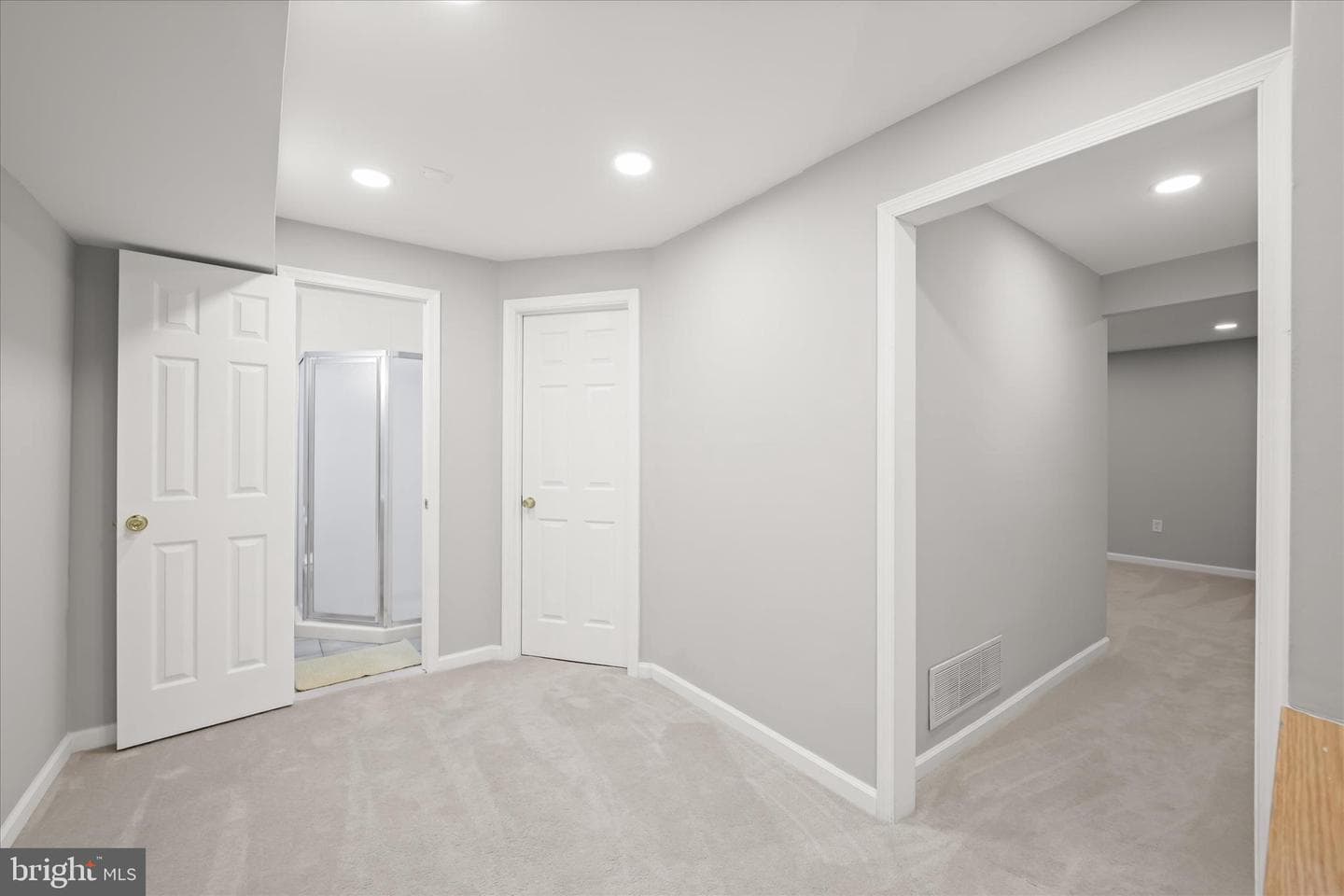 1764 Castleford Square photo 25