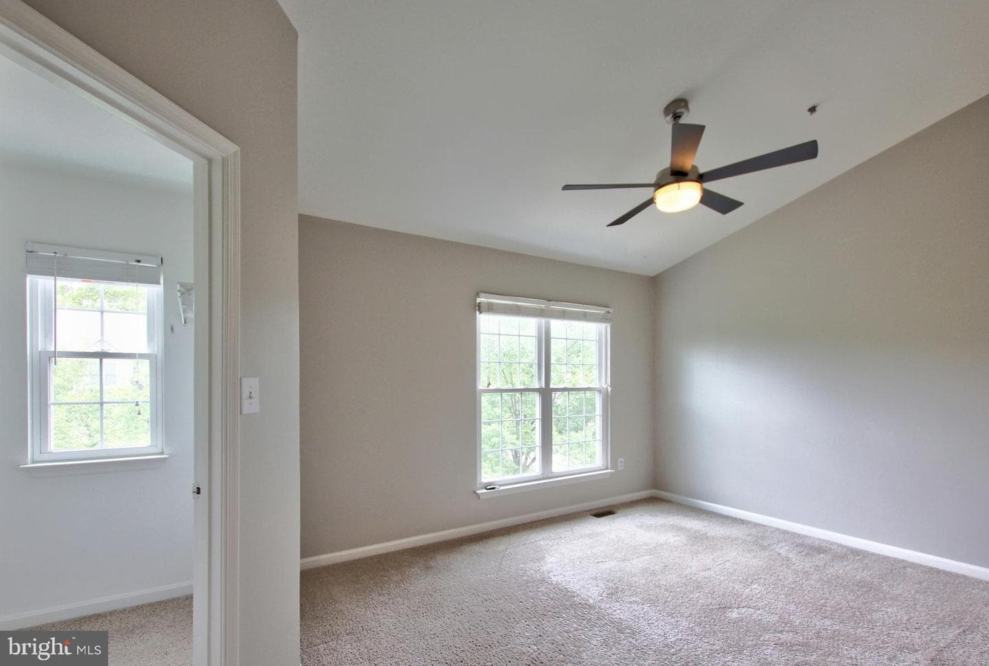 2244 Commissary Circle photo 25