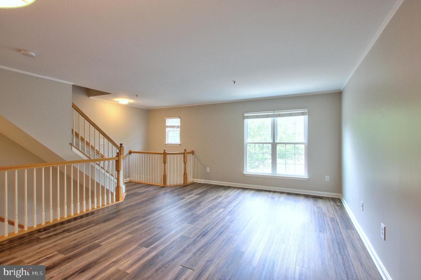 2244 Commissary Circle photo 4