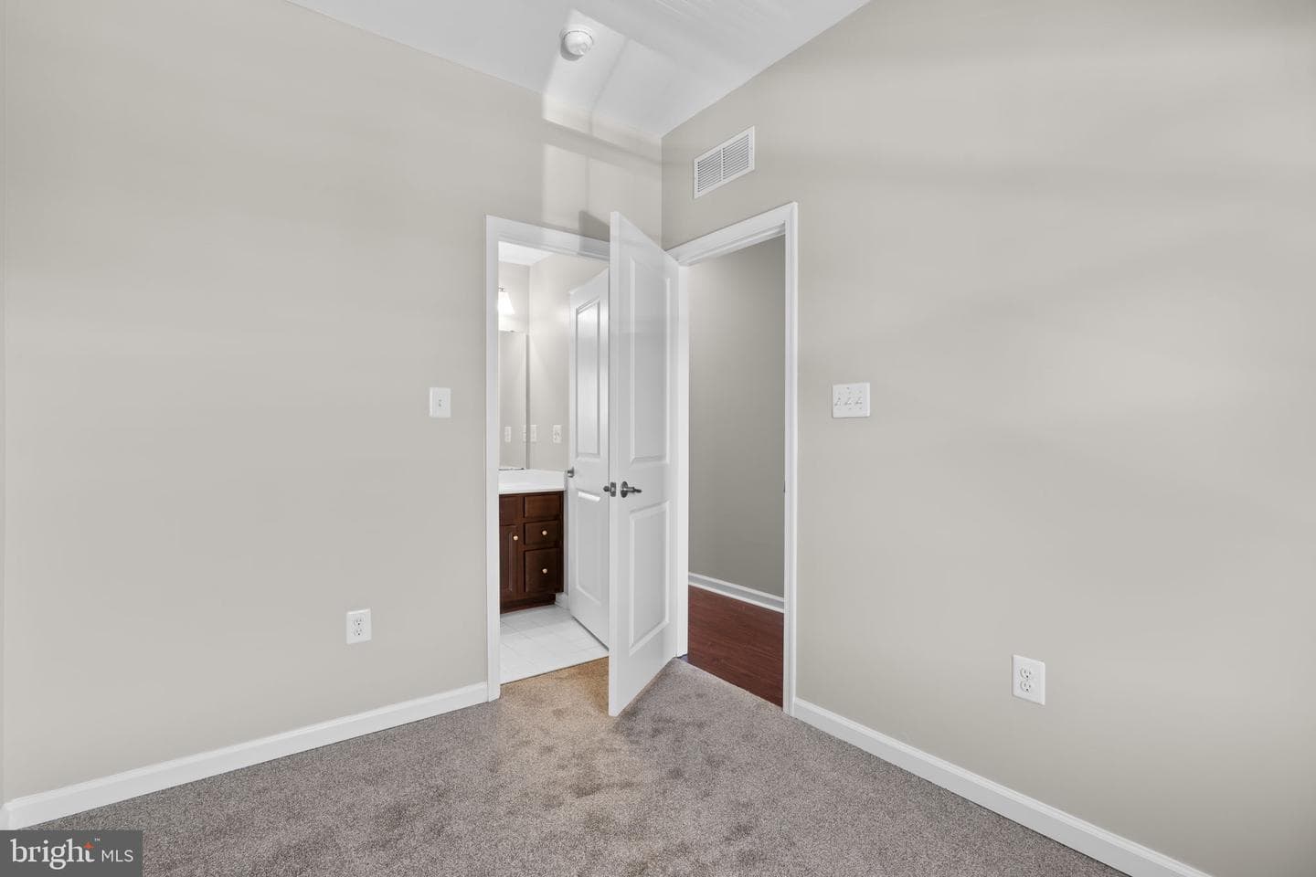 7315 Old Calvary Road photo 17