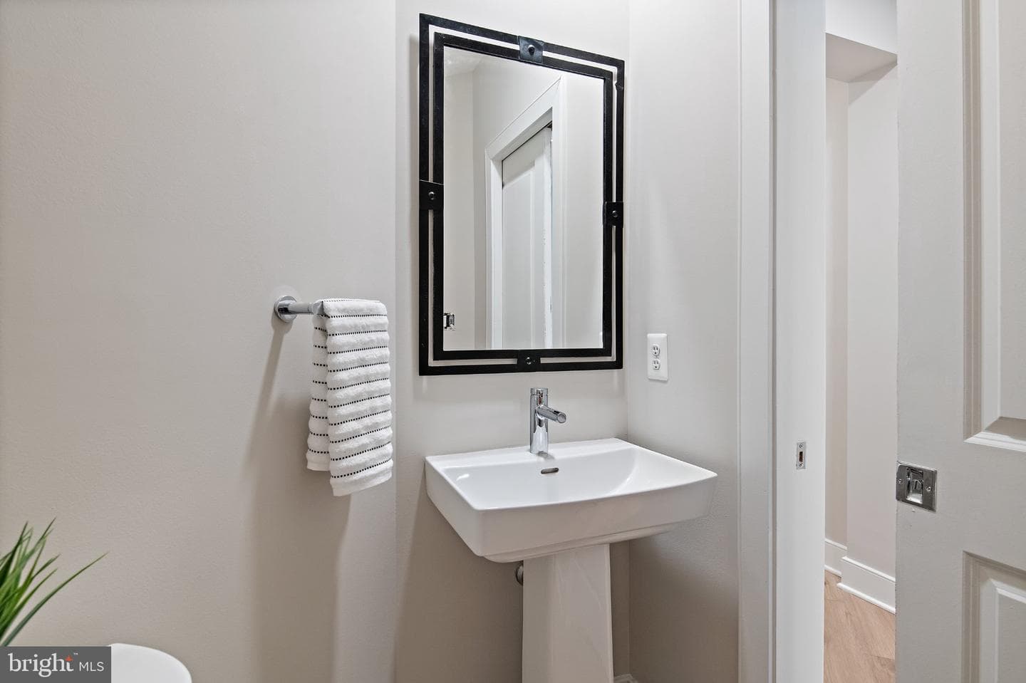 66 Franklin Street #306 photo 31