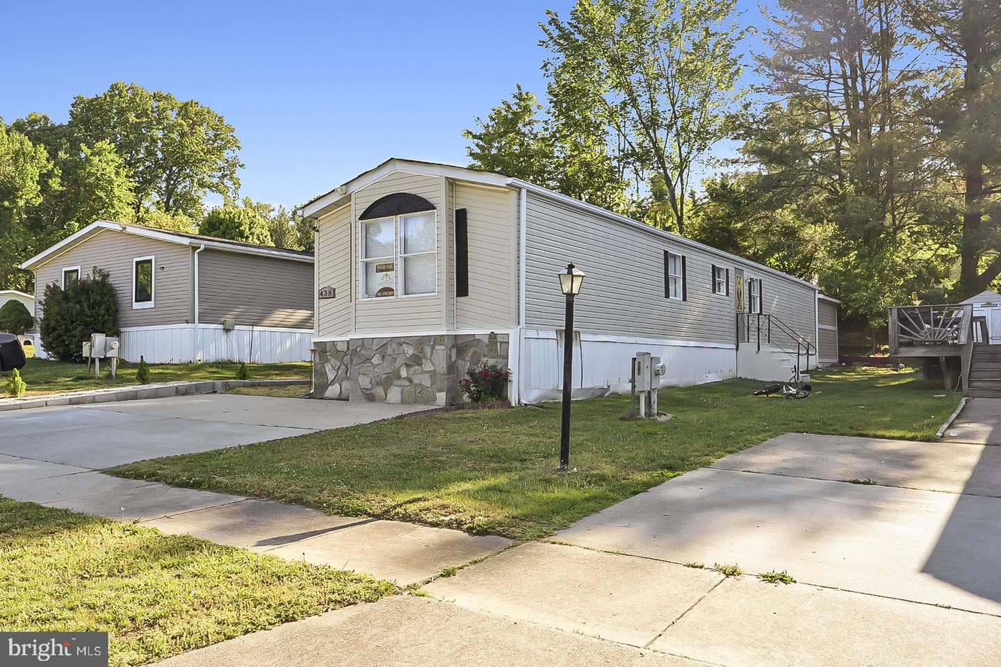 438 Sarah Anne Drive photo 23
