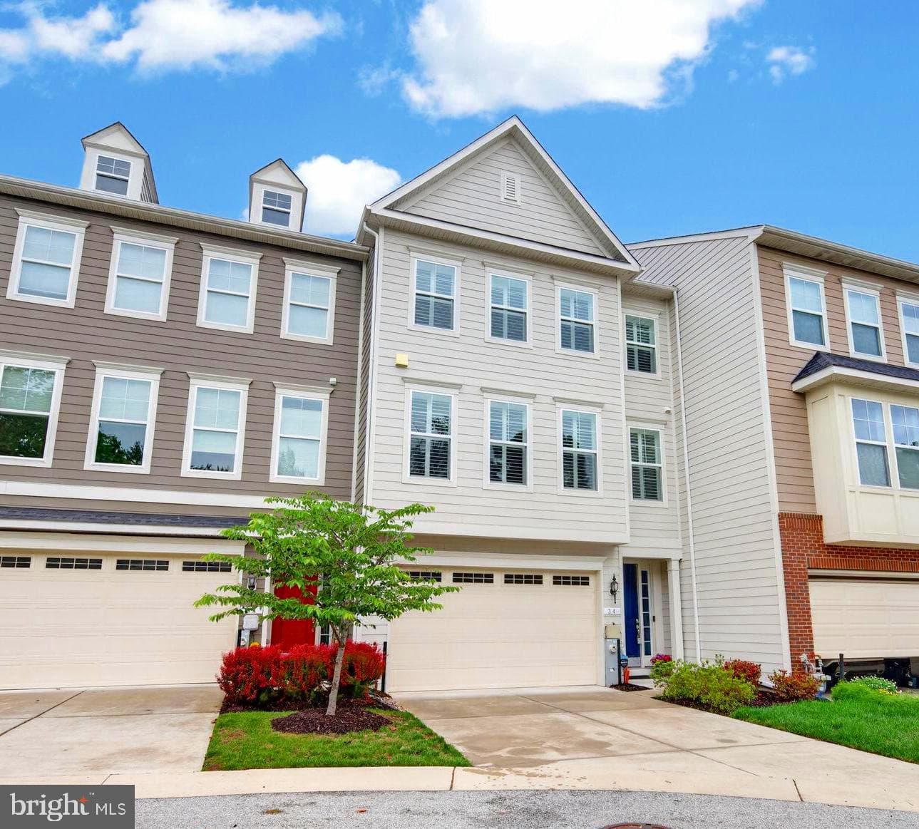 34 Enclave Court photo 3