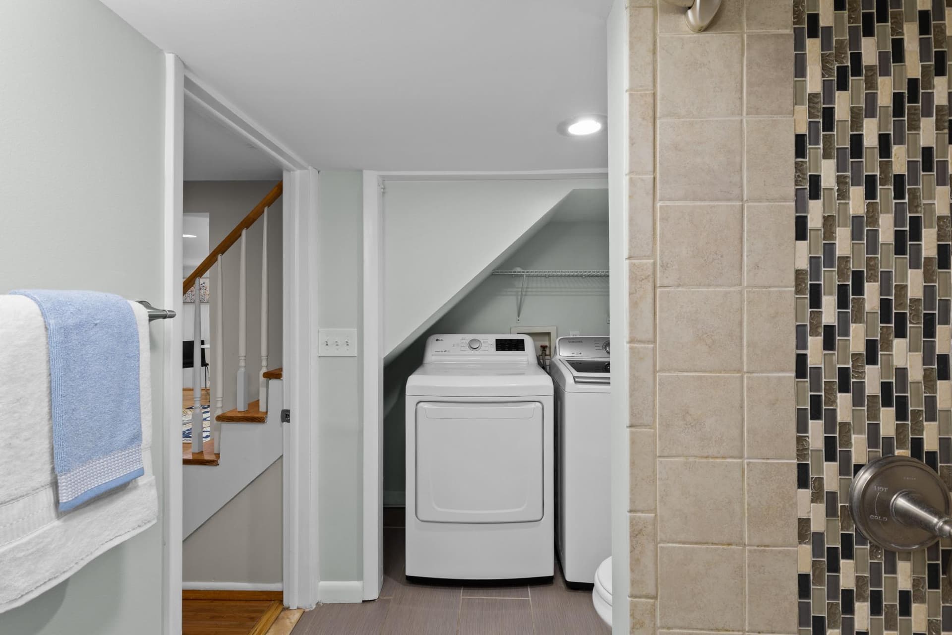 8 Highland Avenue photo 41