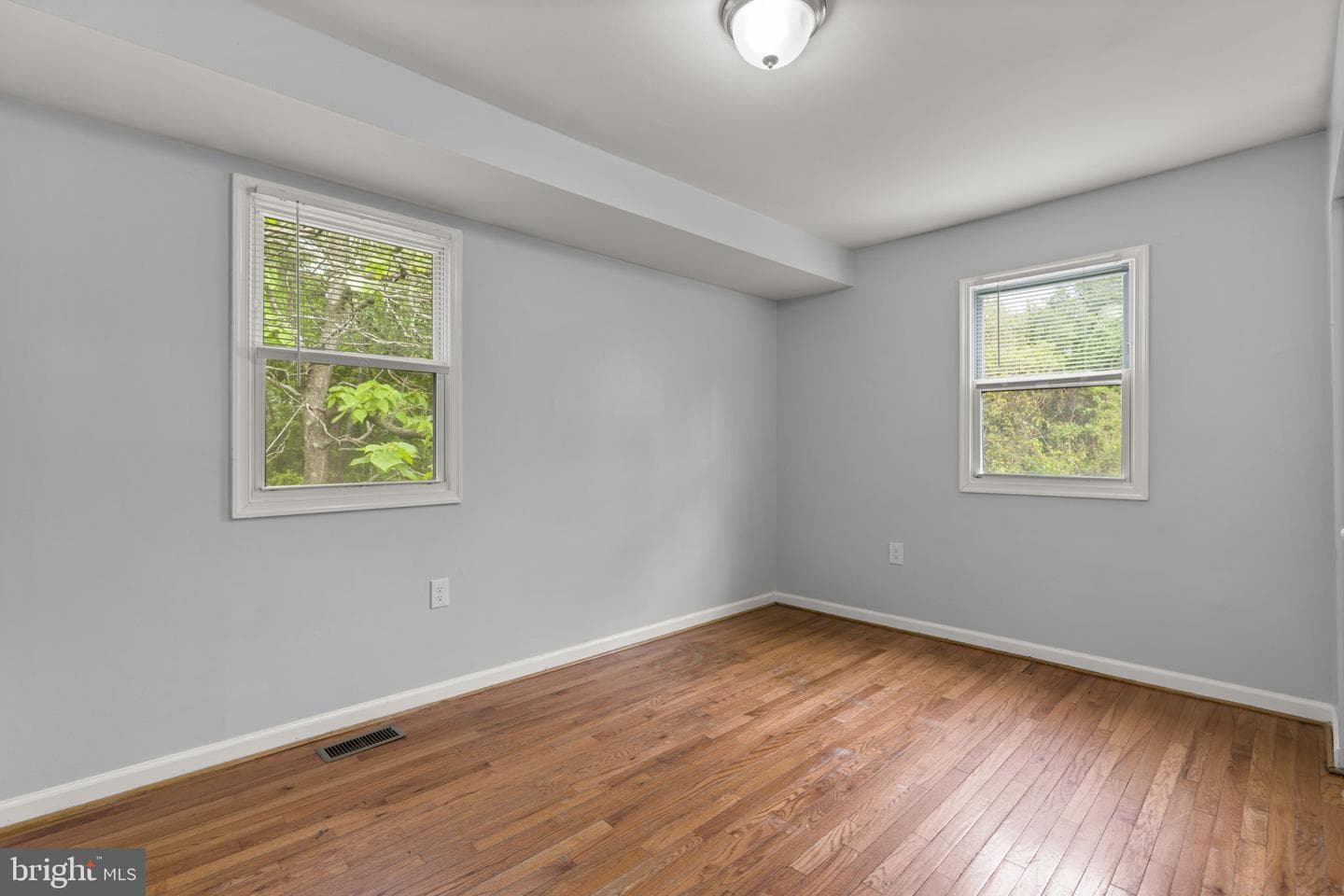 8247 Parham Court photo 10