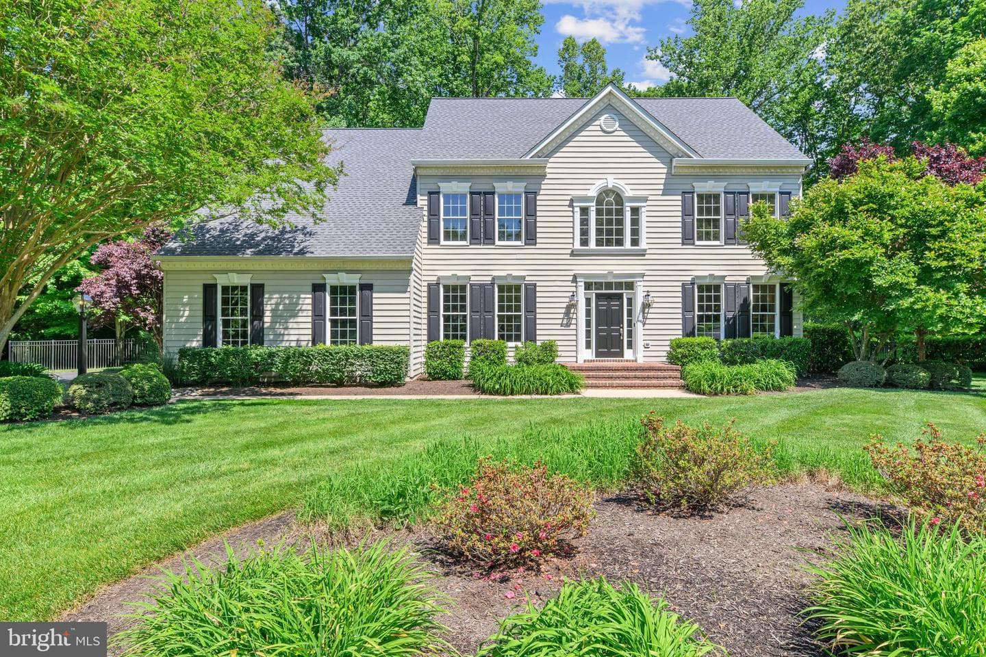 2012 Penderbrooke Drive