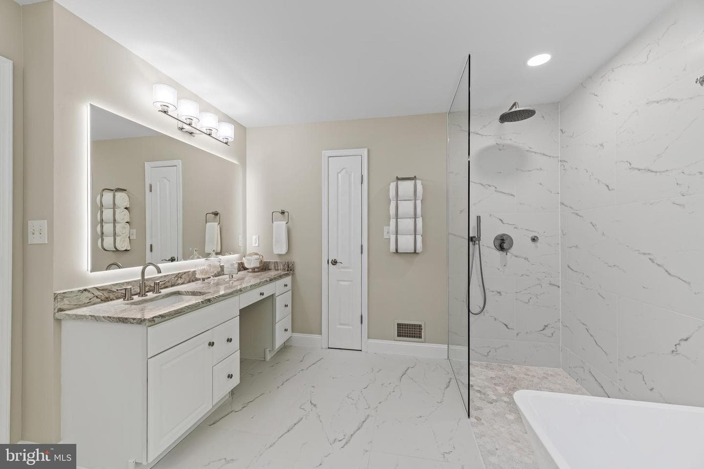 2012 Penderbrooke Drive photo 37