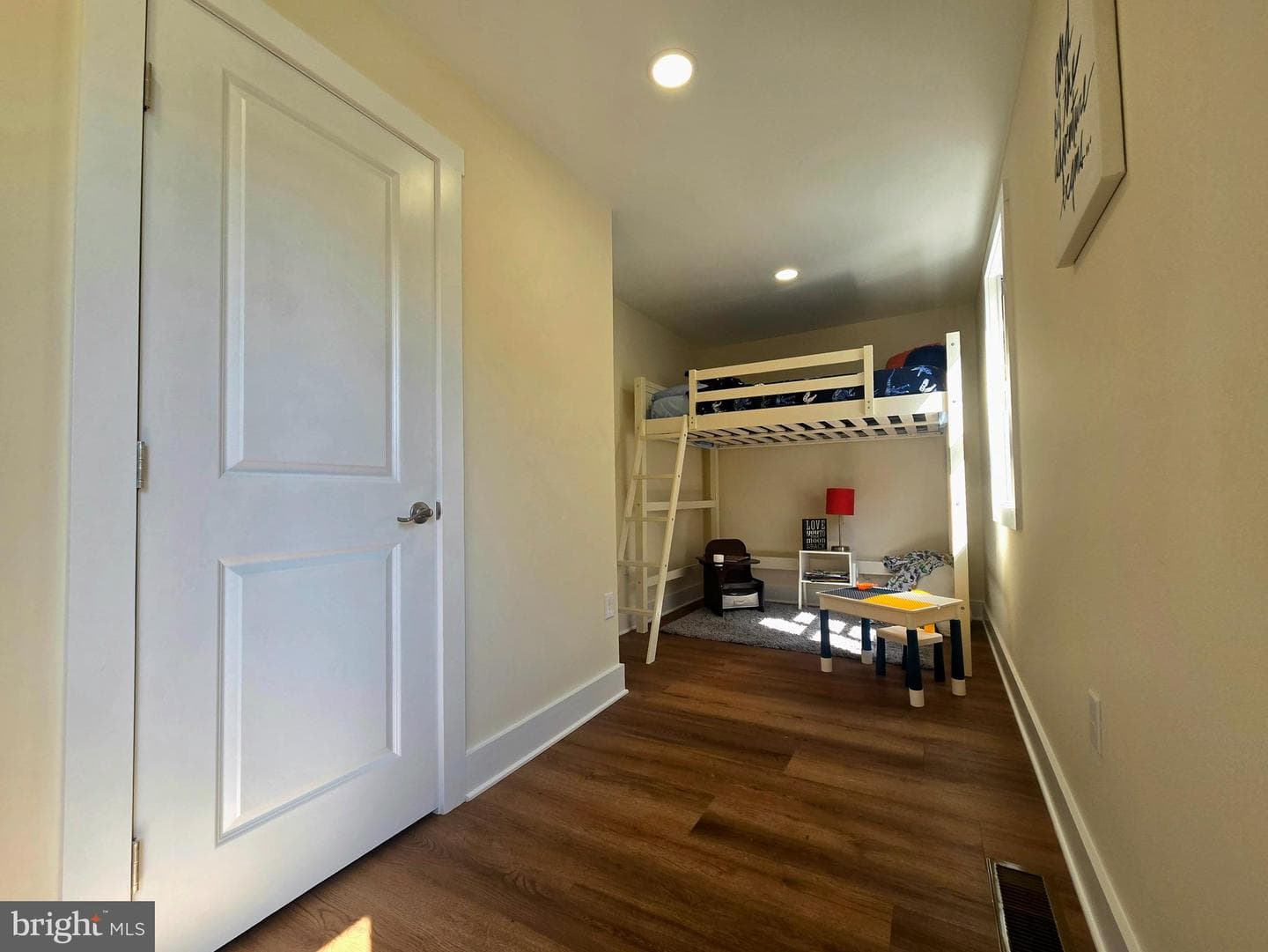 261 Arundel Road photo 19