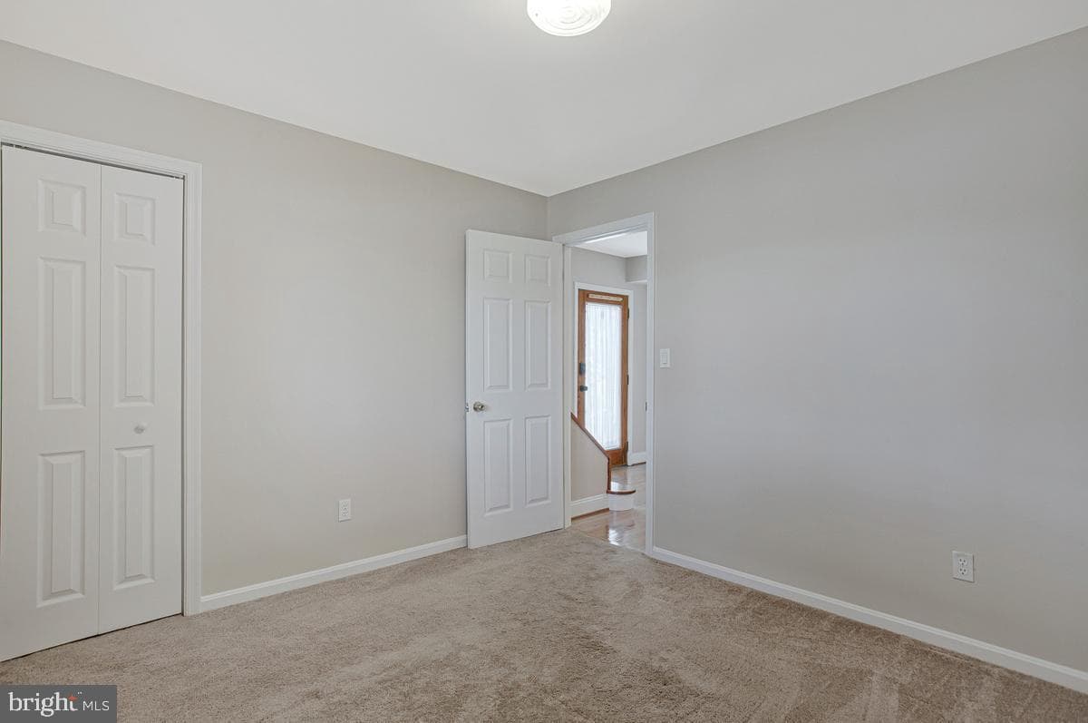 962 Main Street photo 31