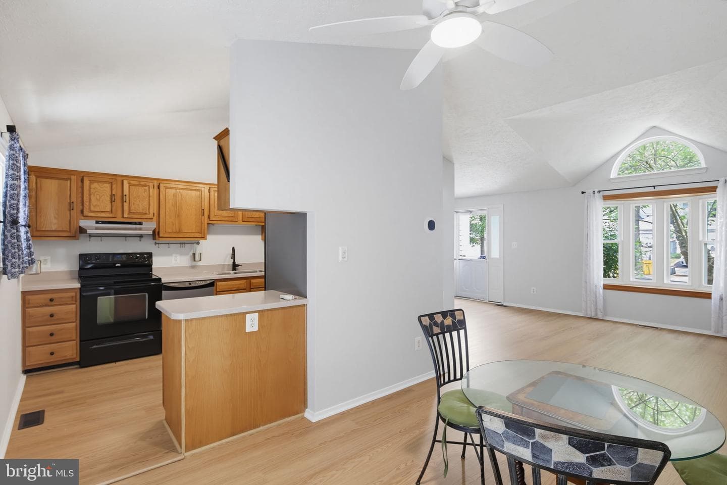 1431 Fairbanks Drive photo 9