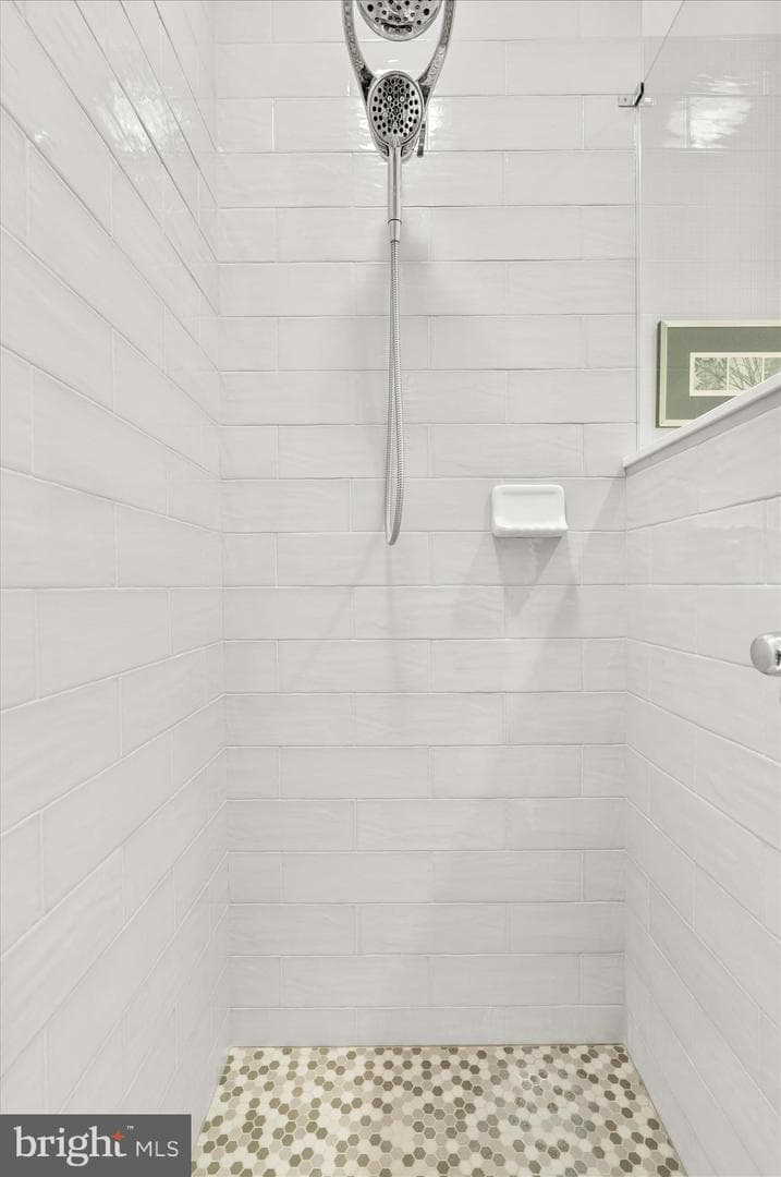 334 Colony Point Place photo 21