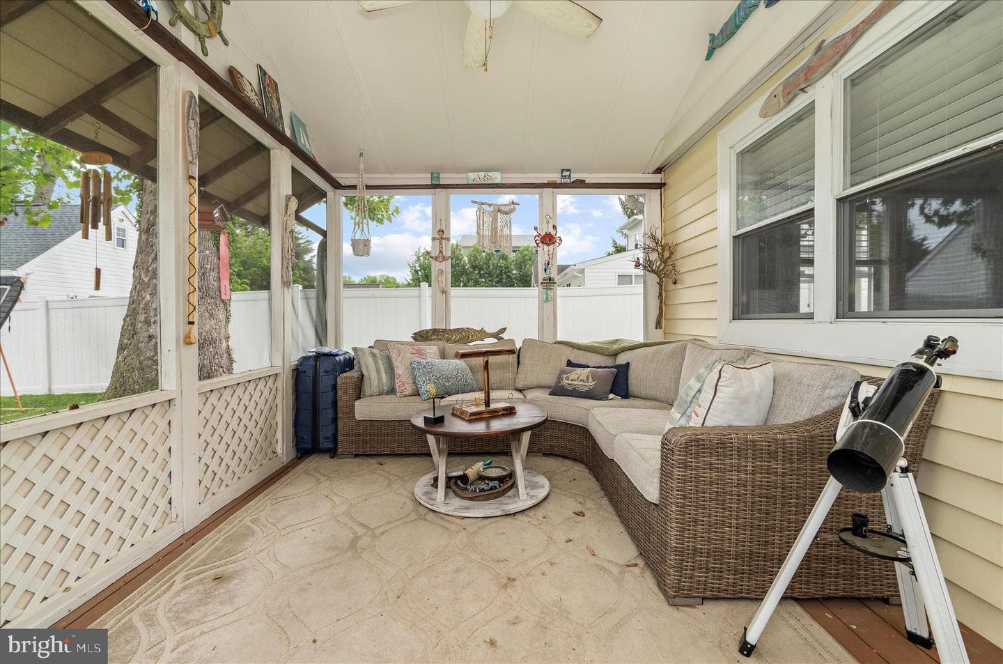 16 Virginia Avenue photo 29