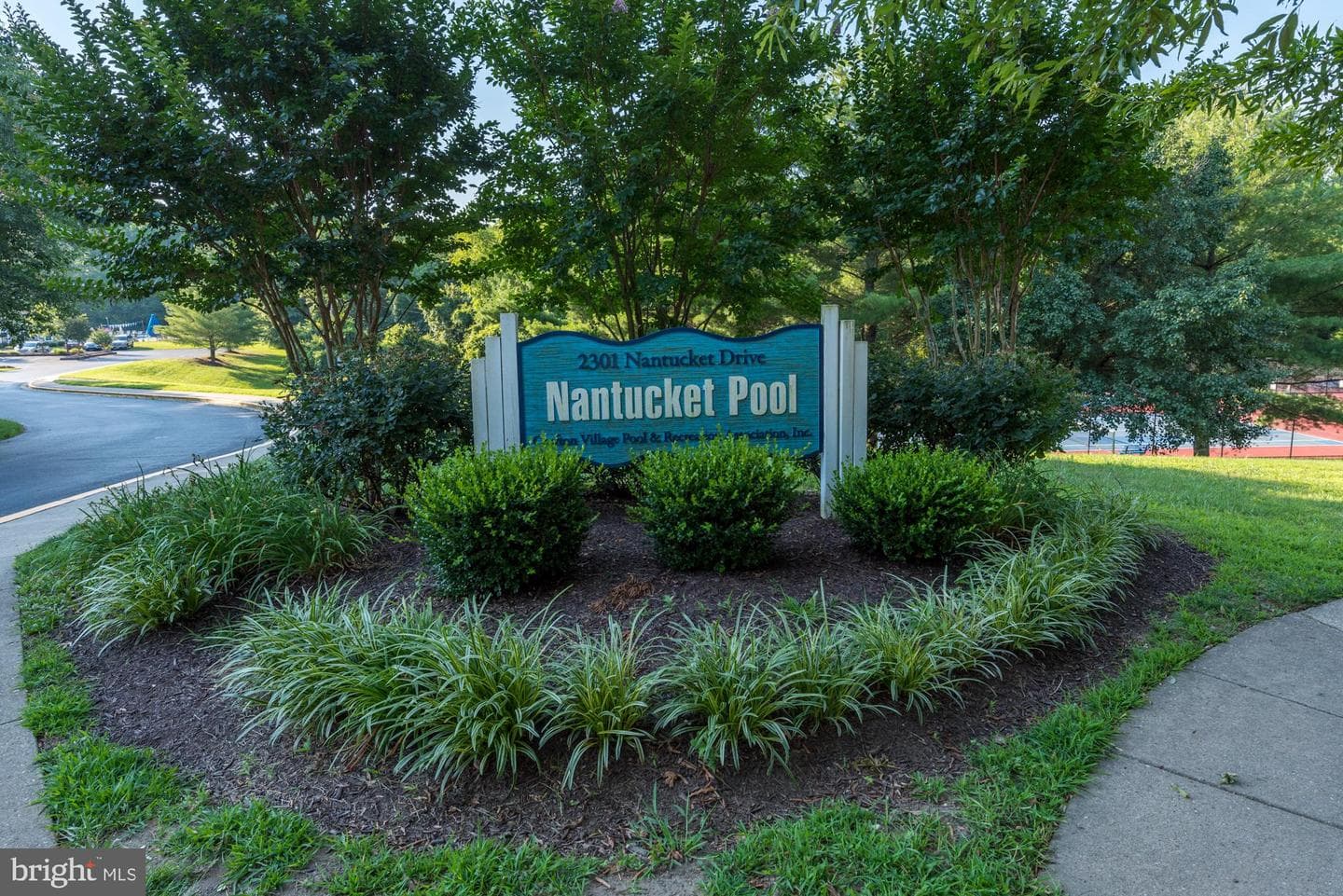2333 Manomet Court photo 39