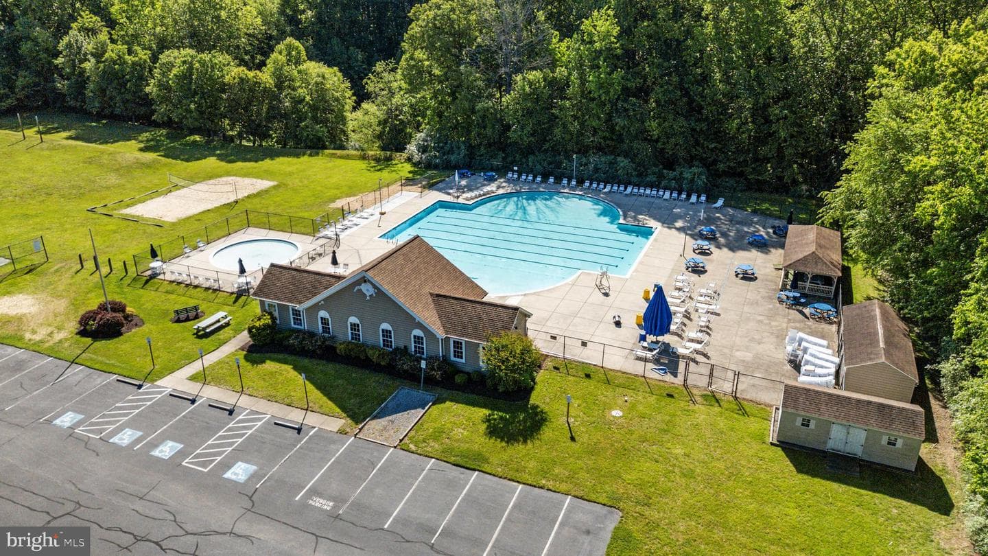 2333 Manomet Court photo 41