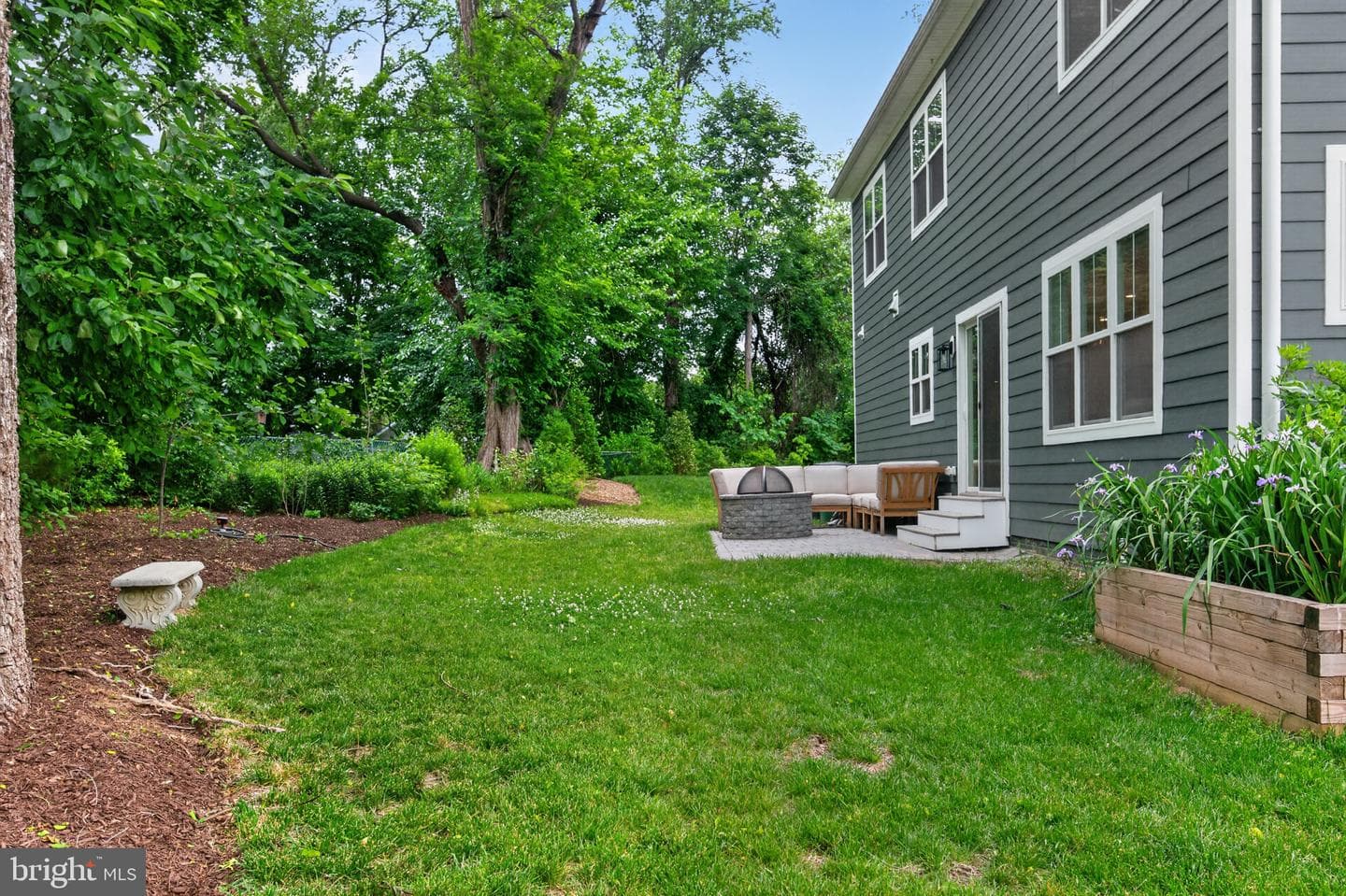 111 Ellershaw Court photo 67