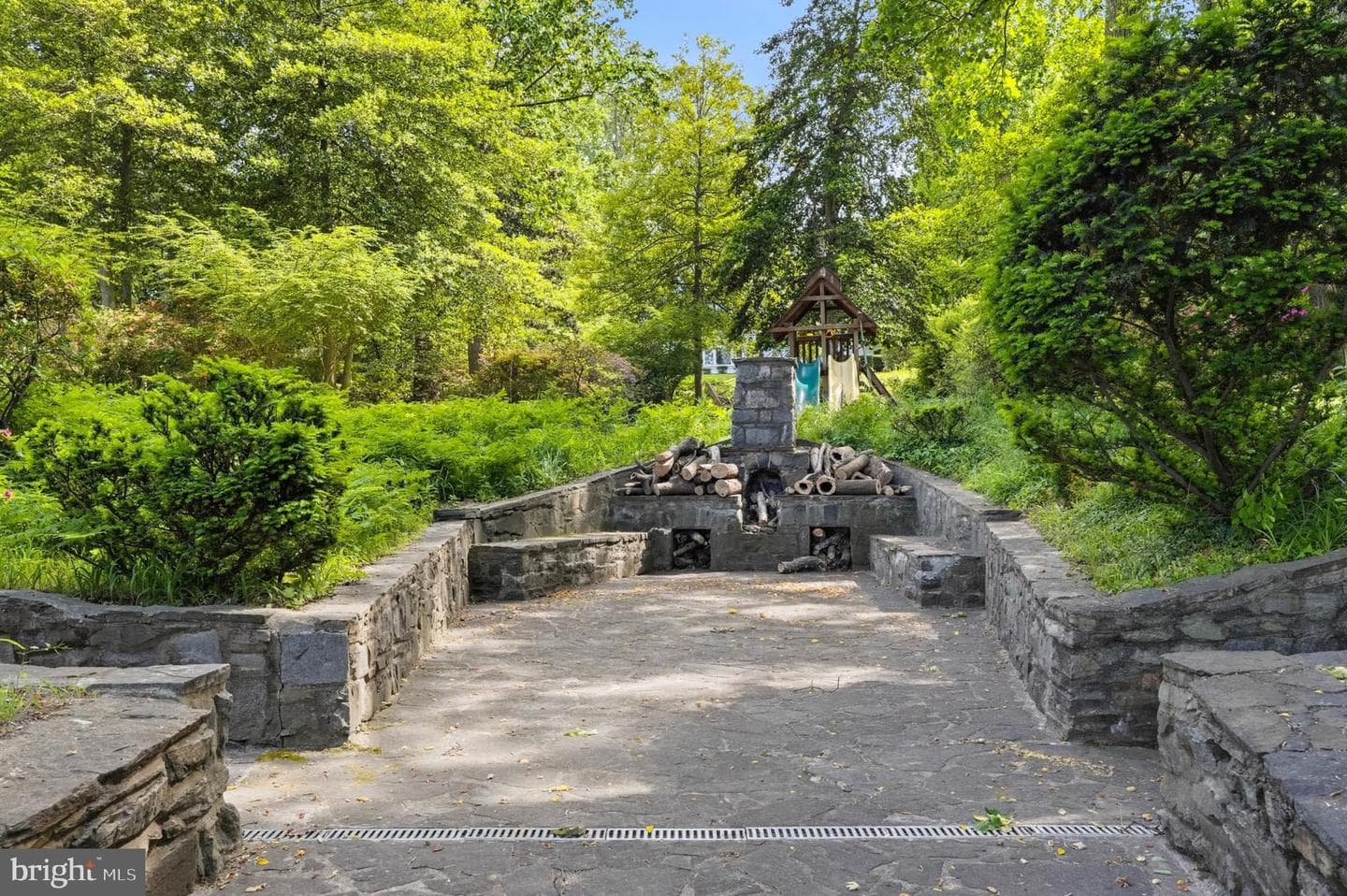 982 Stonington Drive photo 104