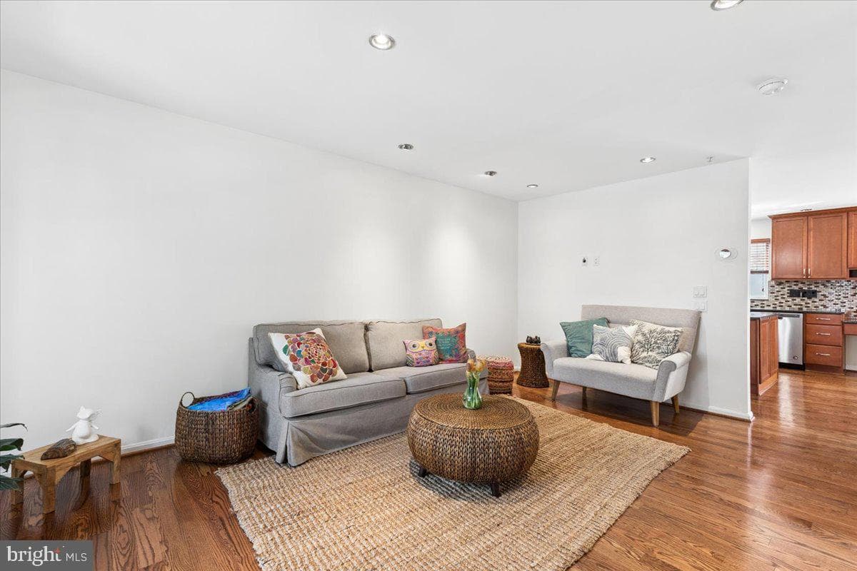 211 Gray Fox Court photo 11