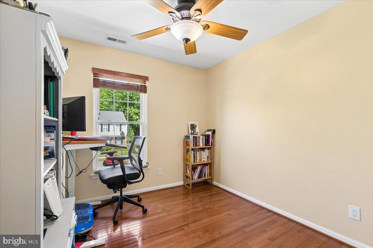 211 Gray Fox Court photo 27