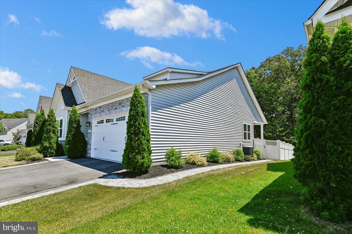2152 Nottoway Drive photo 4