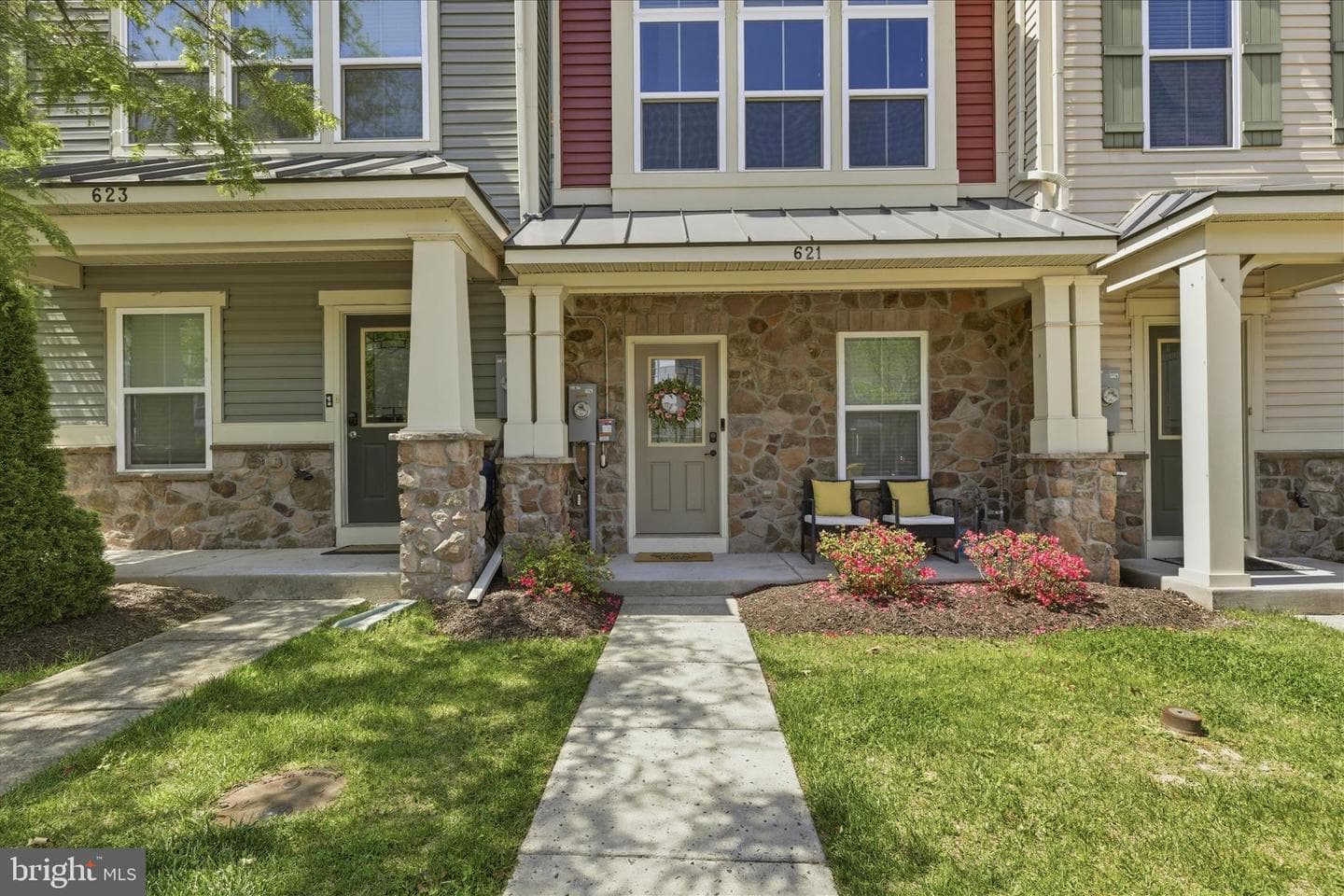 621 Ravenwood Drive photo 4