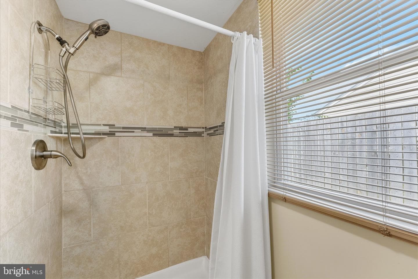 1258 Guildford Road photo 14