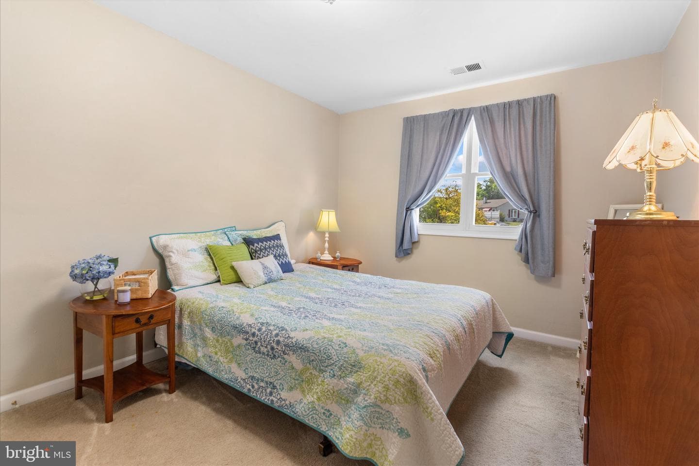 1258 Guildford Road photo 17