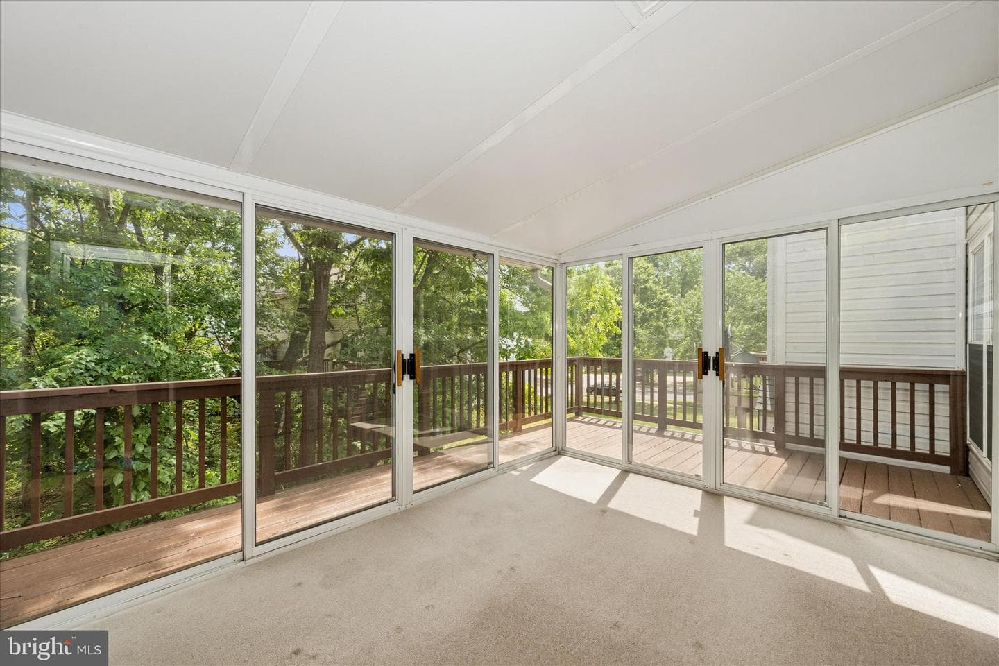 2211 Commissary Circle photo 17