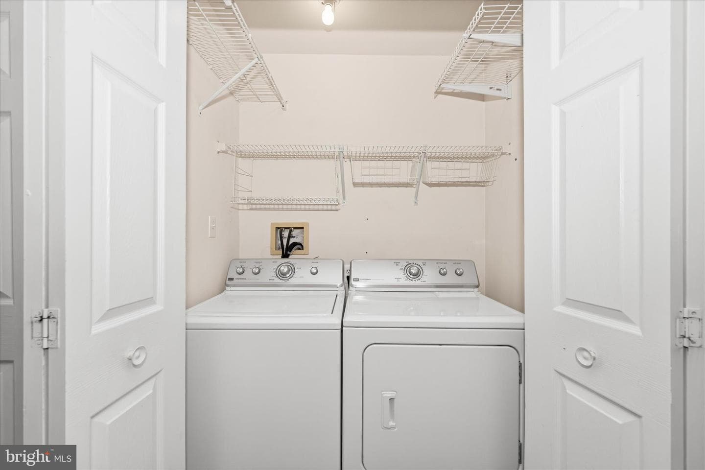 2211 Commissary Circle photo 54