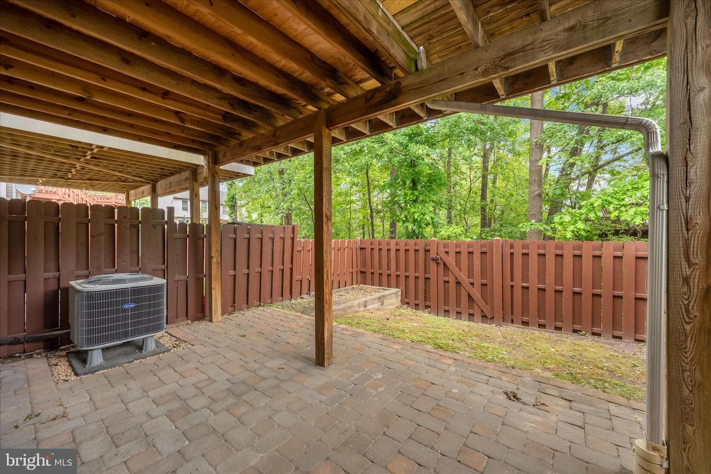 2211 Commissary Circle photo 59