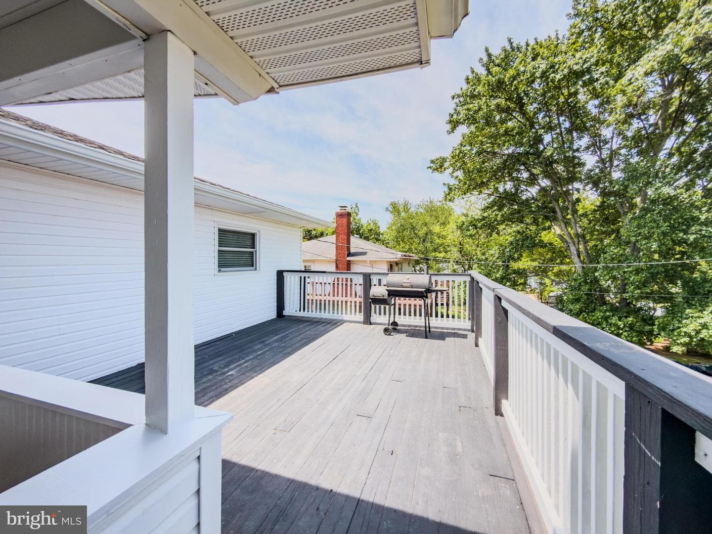 292 Mackintosh Drive photo 16