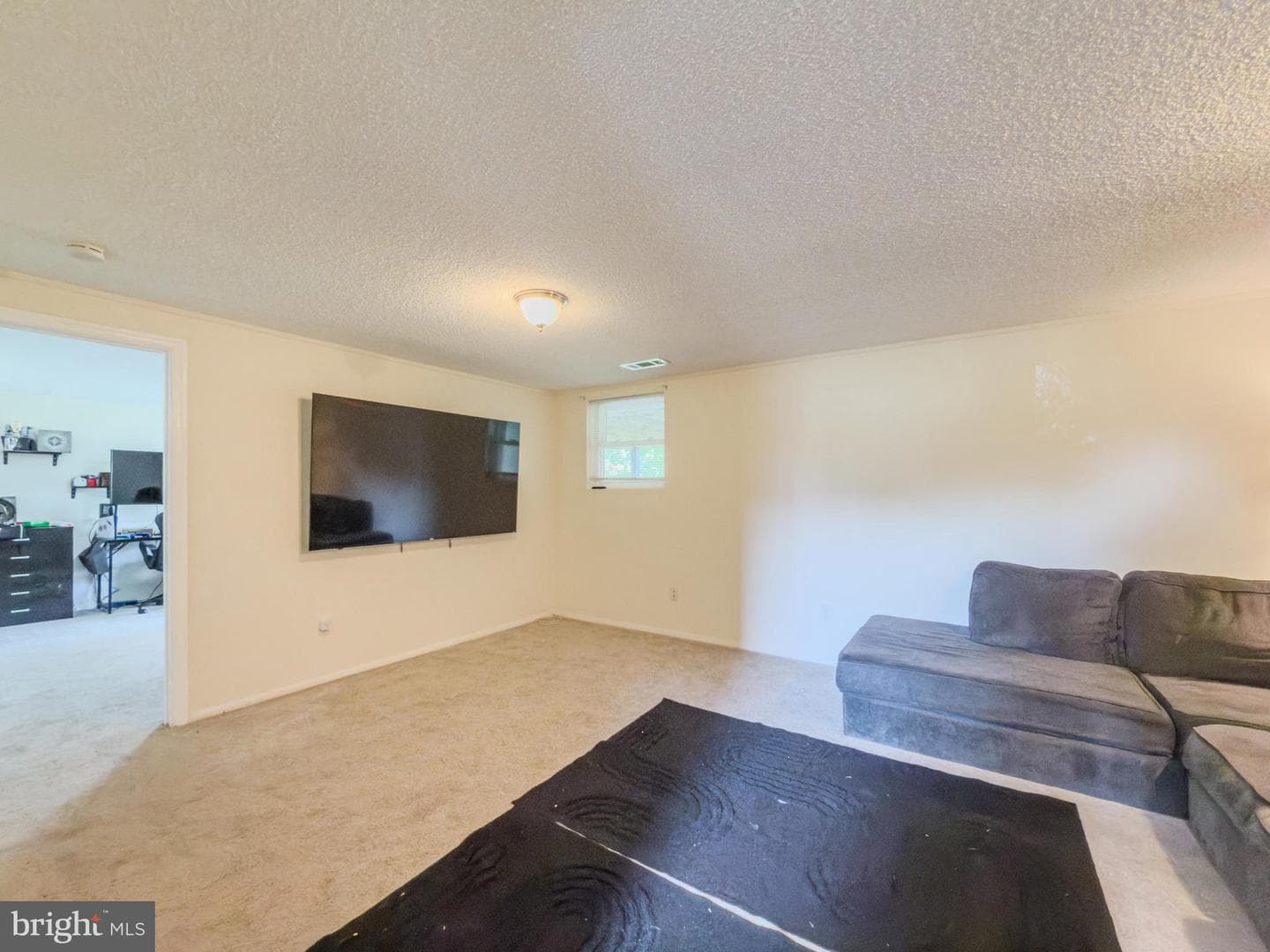 292 Mackintosh Drive photo 29