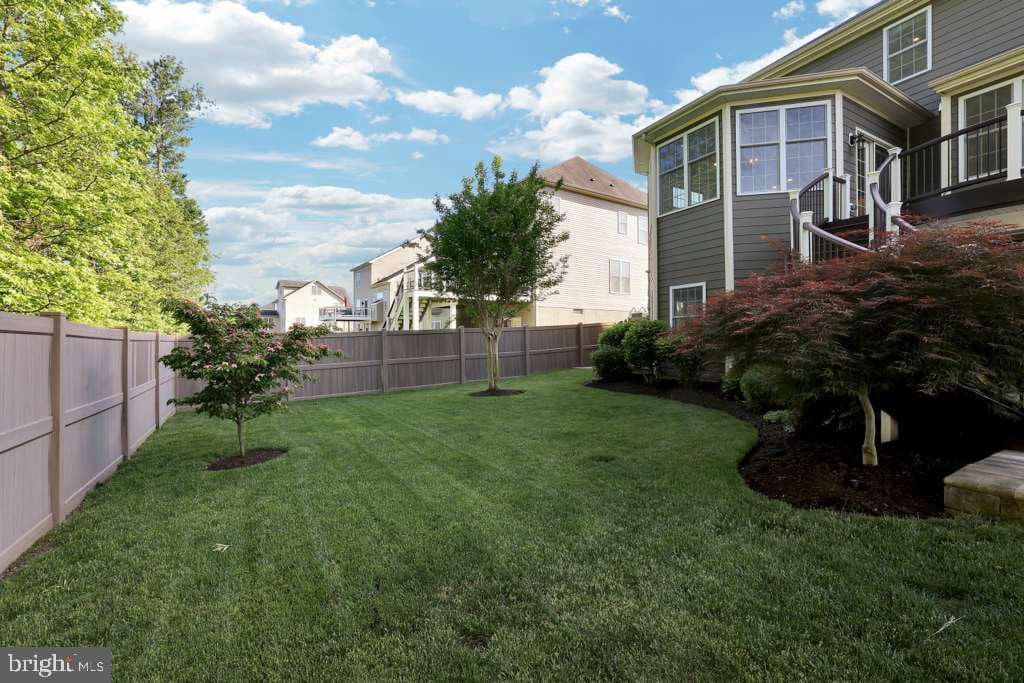 8227 Saint Francis Drive photo 37