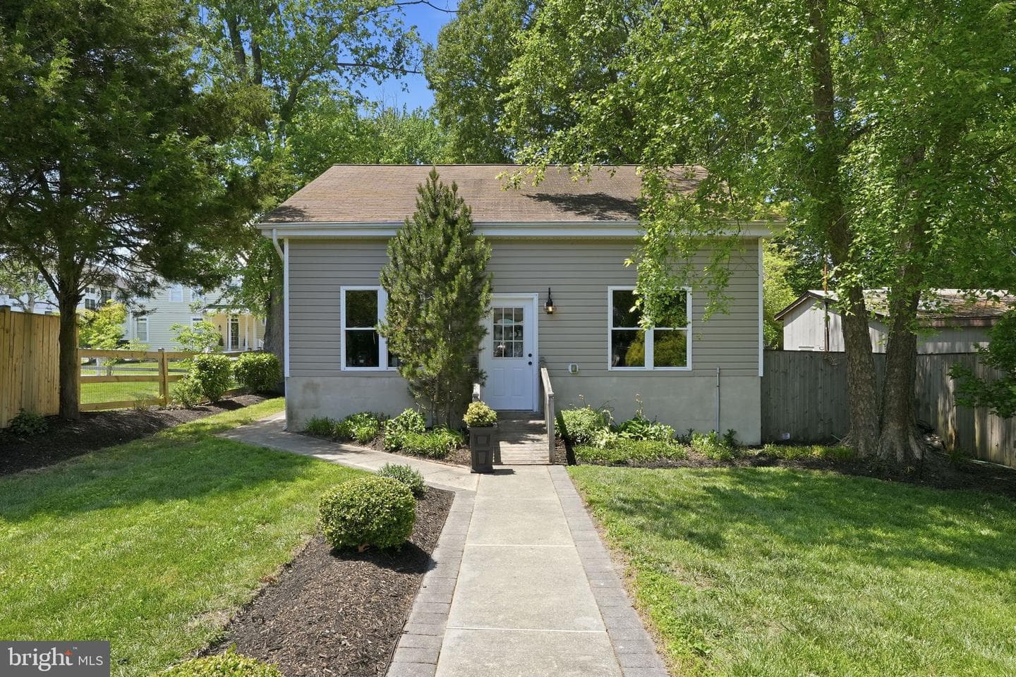 4923 E Chalk Point Road photo 22