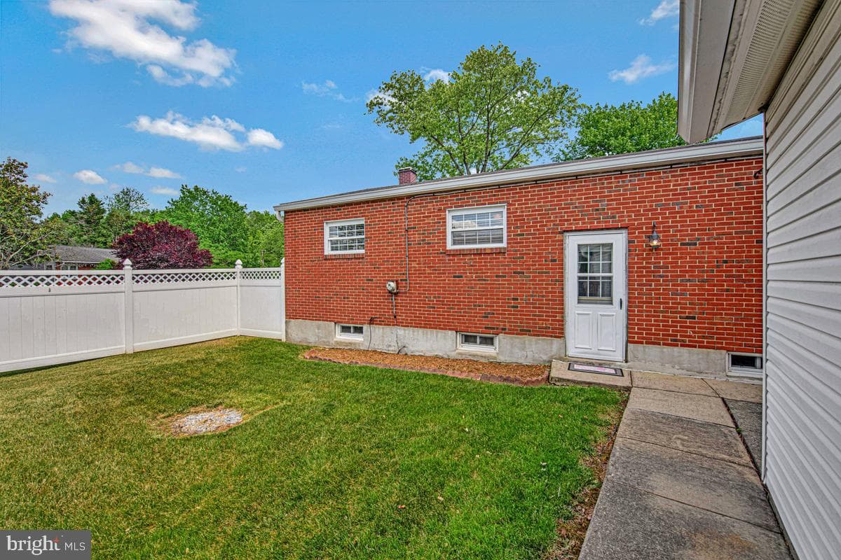 26 Kempton Road photo 32