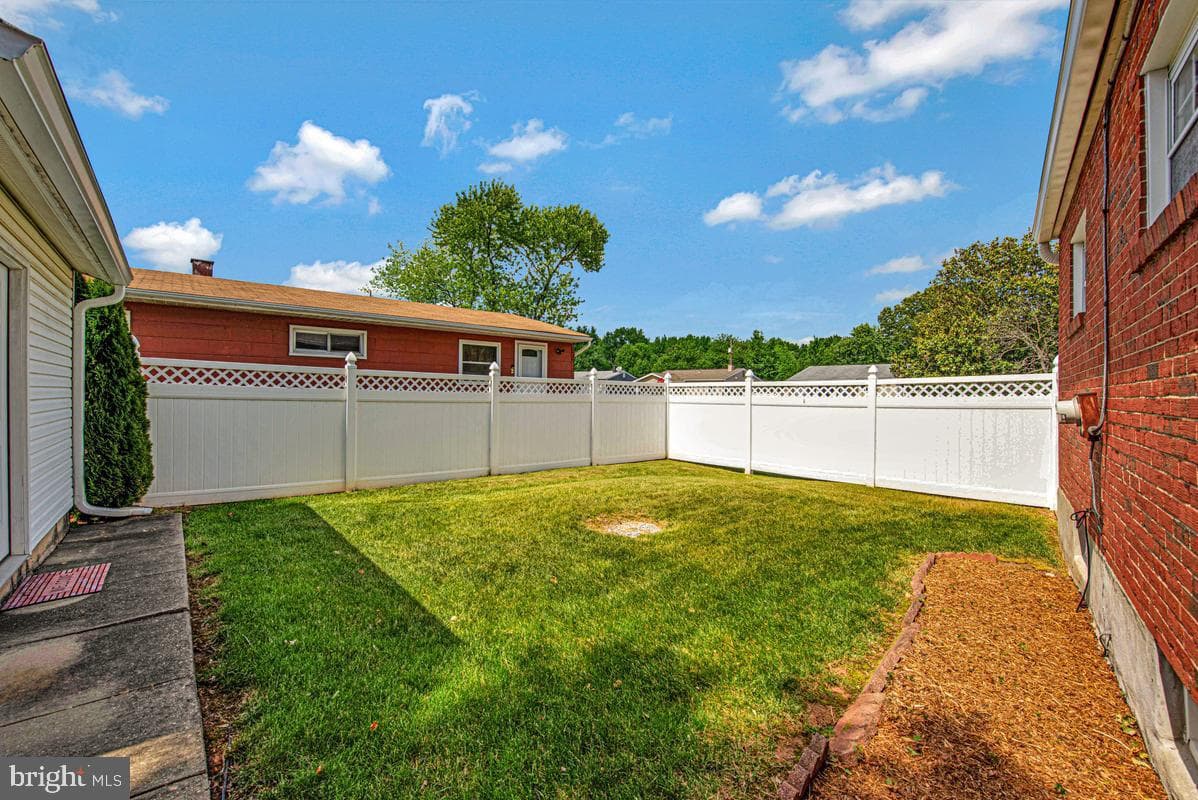 26 Kempton Road photo 35