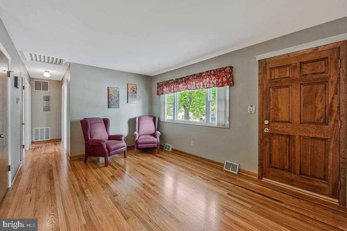 26 Kempton Road photo 5