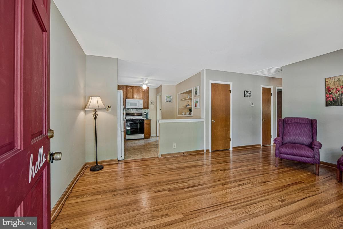 26 Kempton Road photo 7
