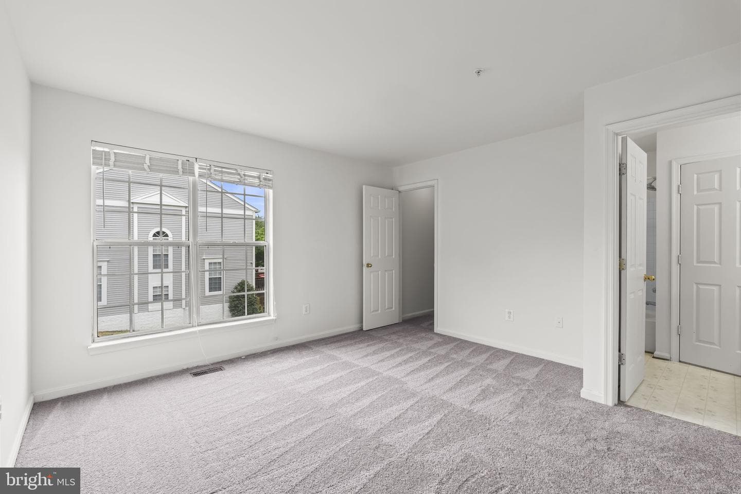 233 Kirbys Landing Court photo 15