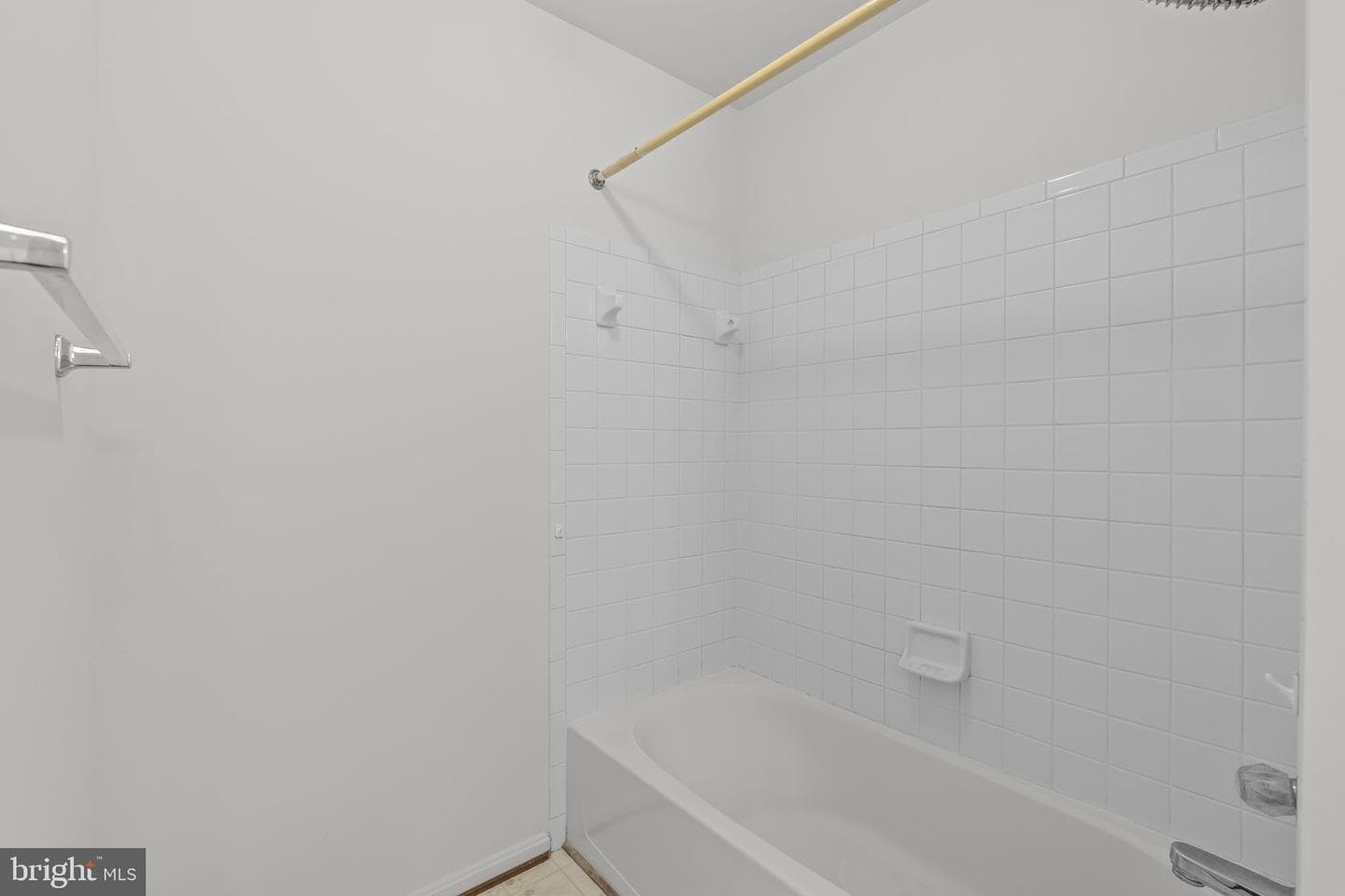 233 Kirbys Landing Court photo 20