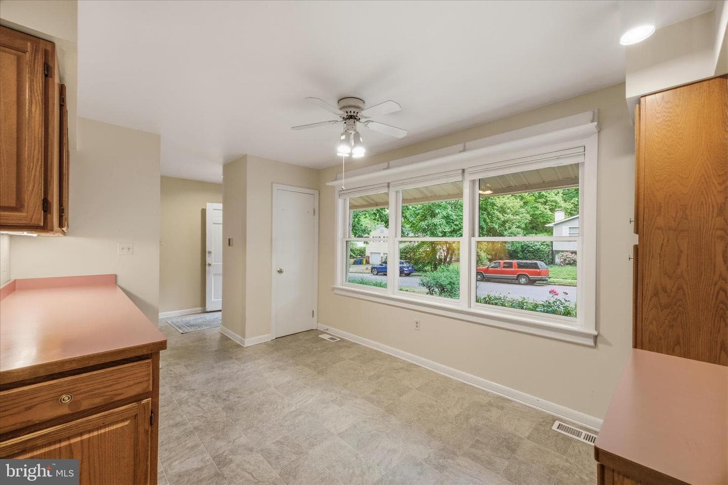 1402 Catlyn Place photo 16