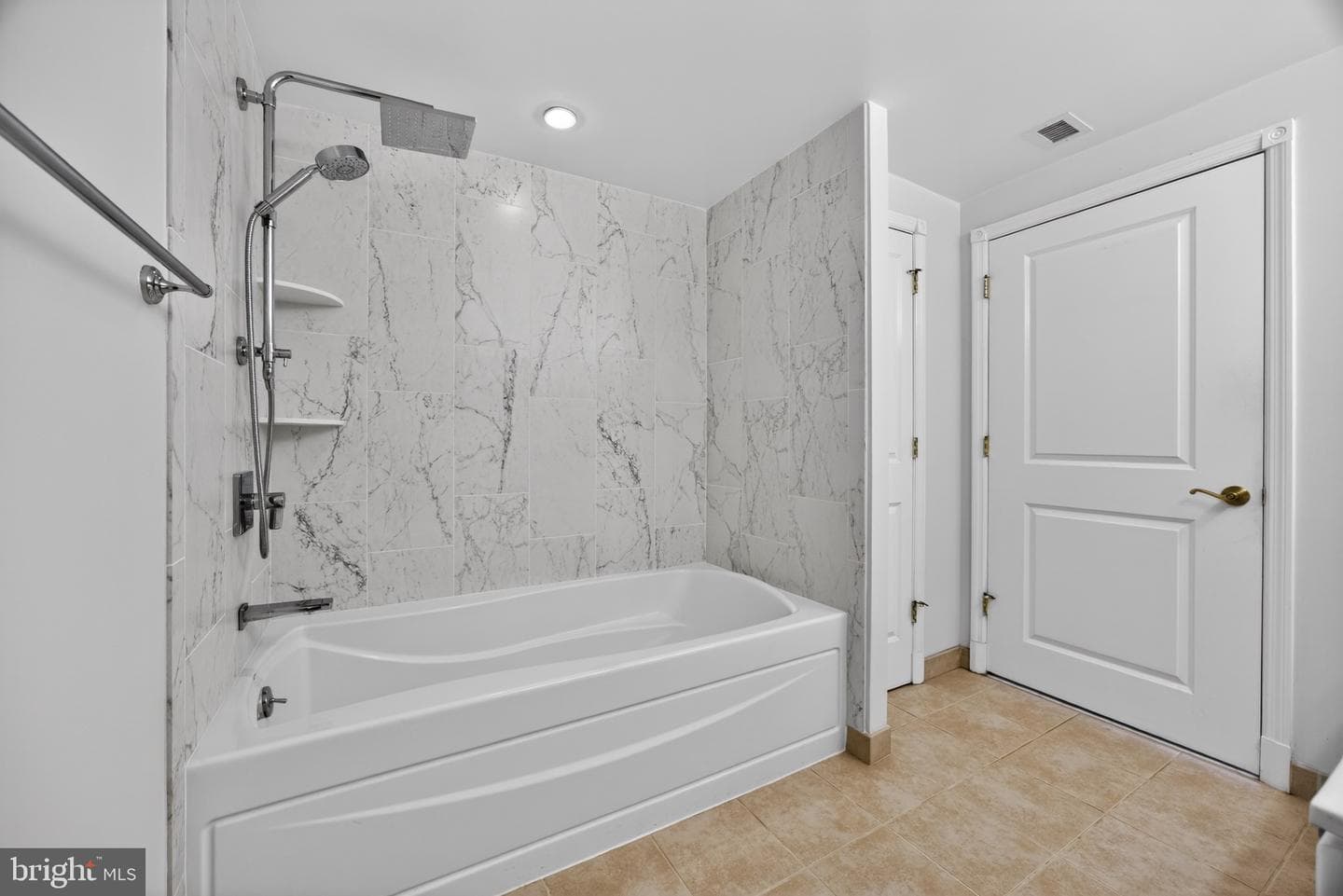 5 Park Place #508 photo 22