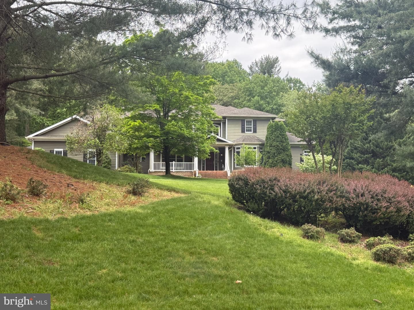 1215 Algonquin Road