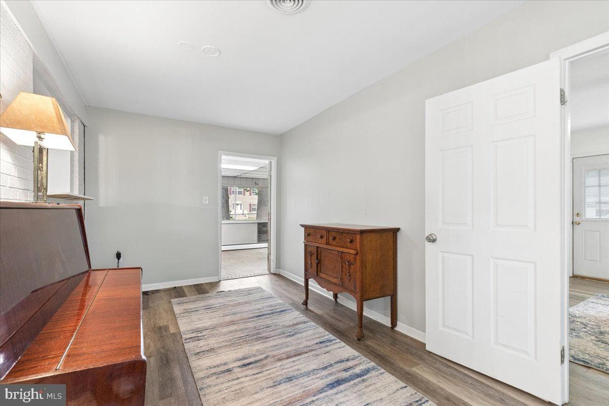 319 Gambrills Road photo 13