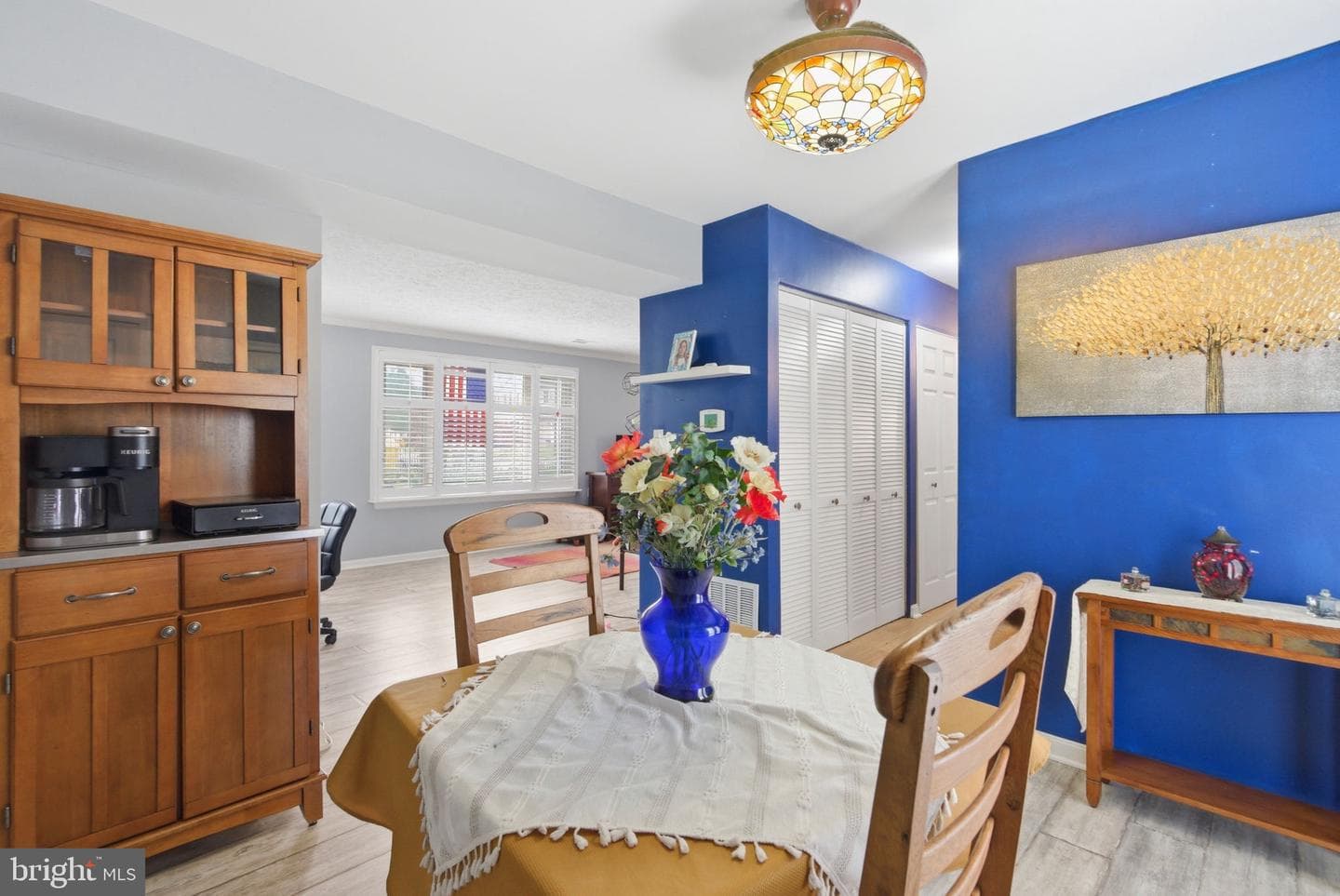 1071 Kings Road photo 10