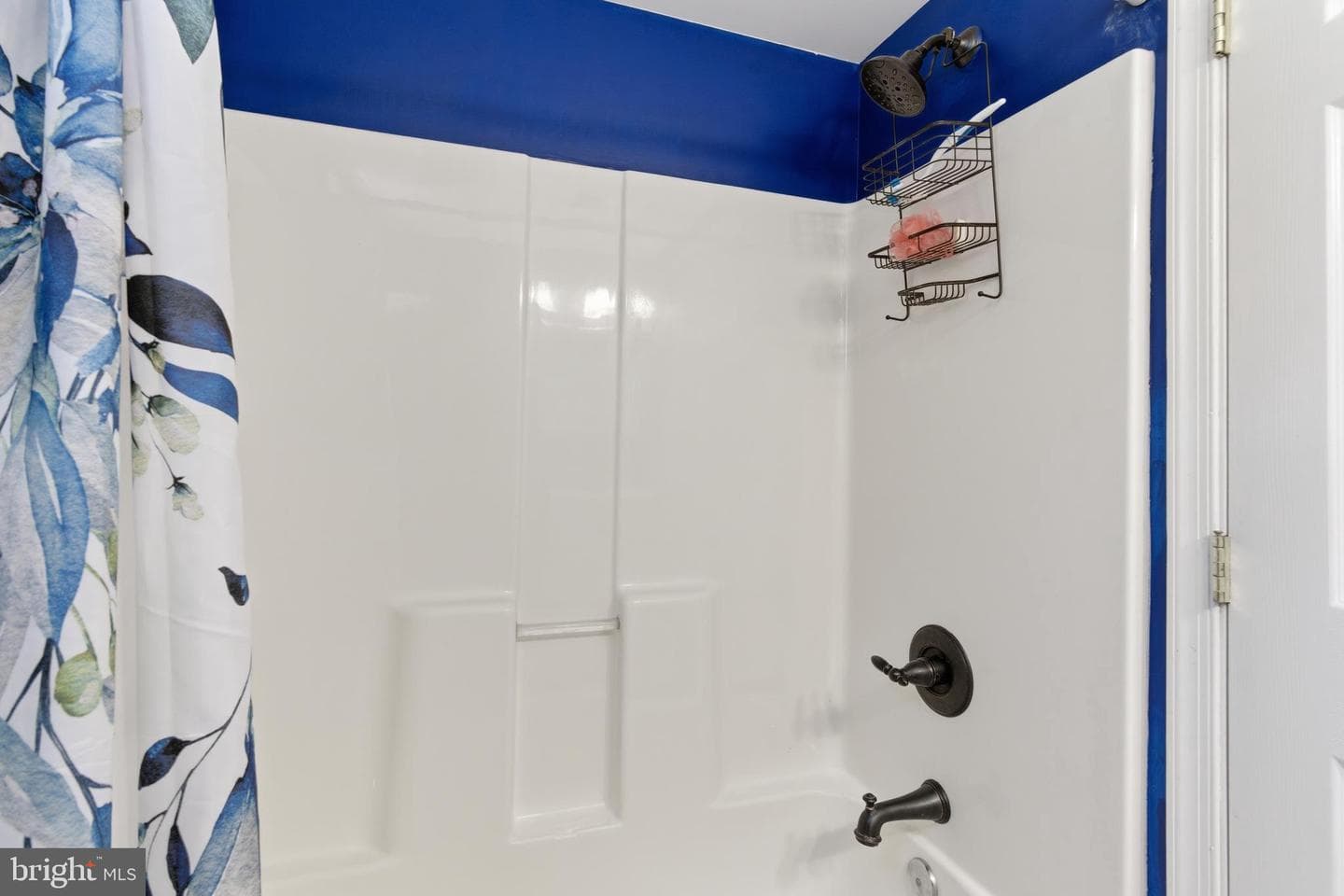 1071 Kings Road photo 23